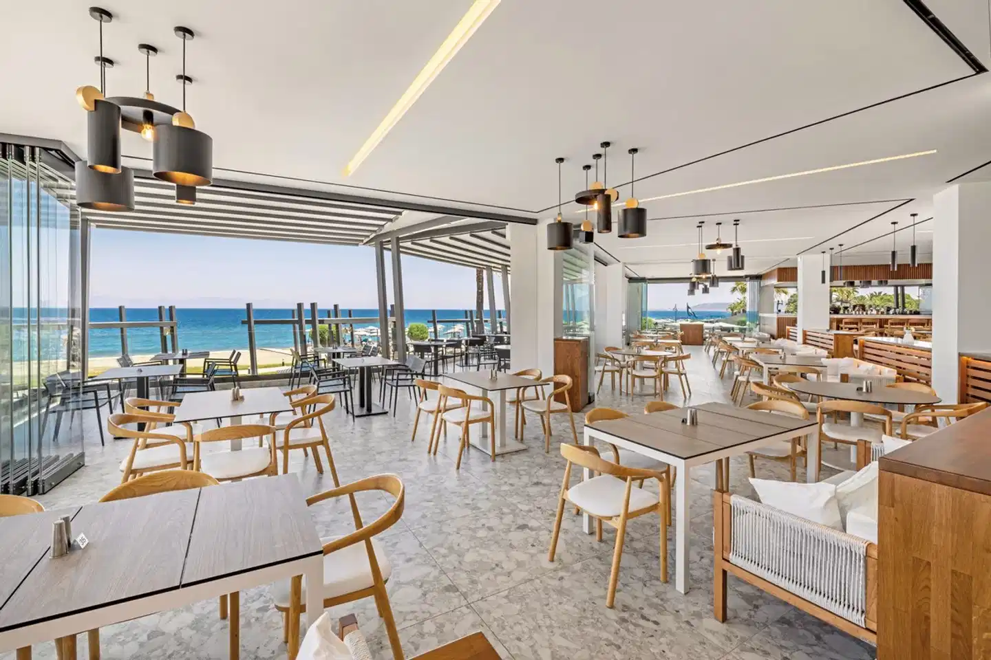 Sun Beach Resort Terrasse