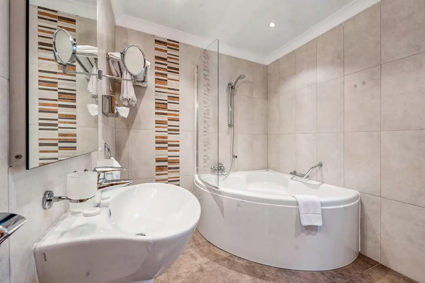 Paradise Bay Resort Badezimmer