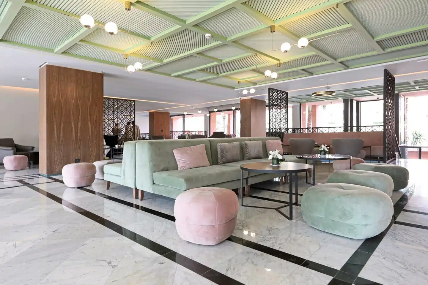 Kenzi Rose Garden Lobby