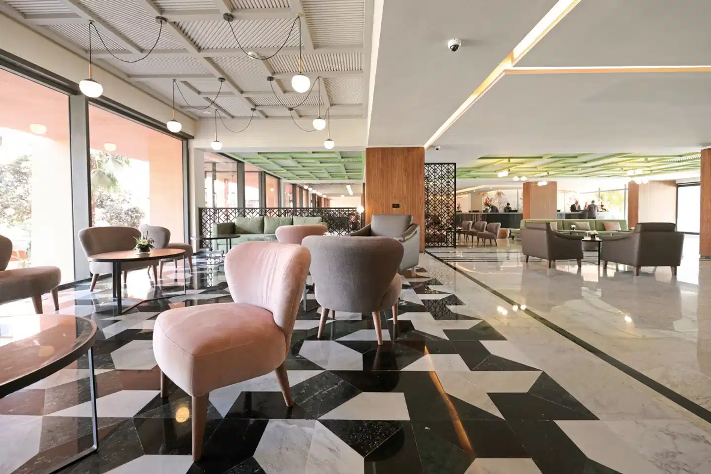 Kenzi Rose Garden Lobby