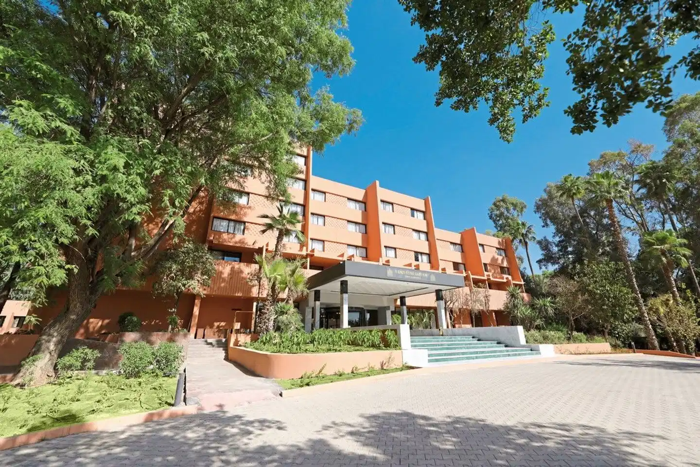 Kenzi Rose Garden Aussenansicht