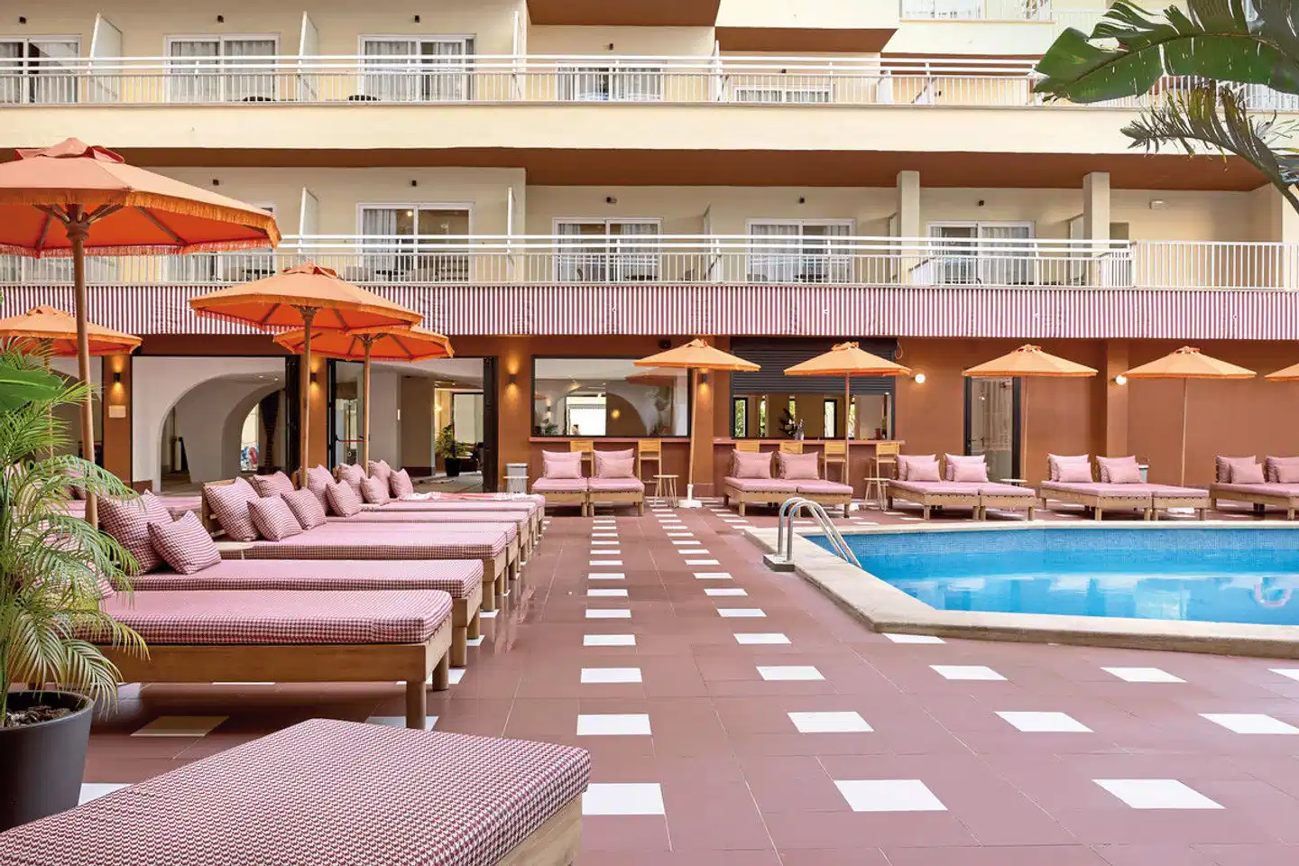 tent Bahia de Palma Pool