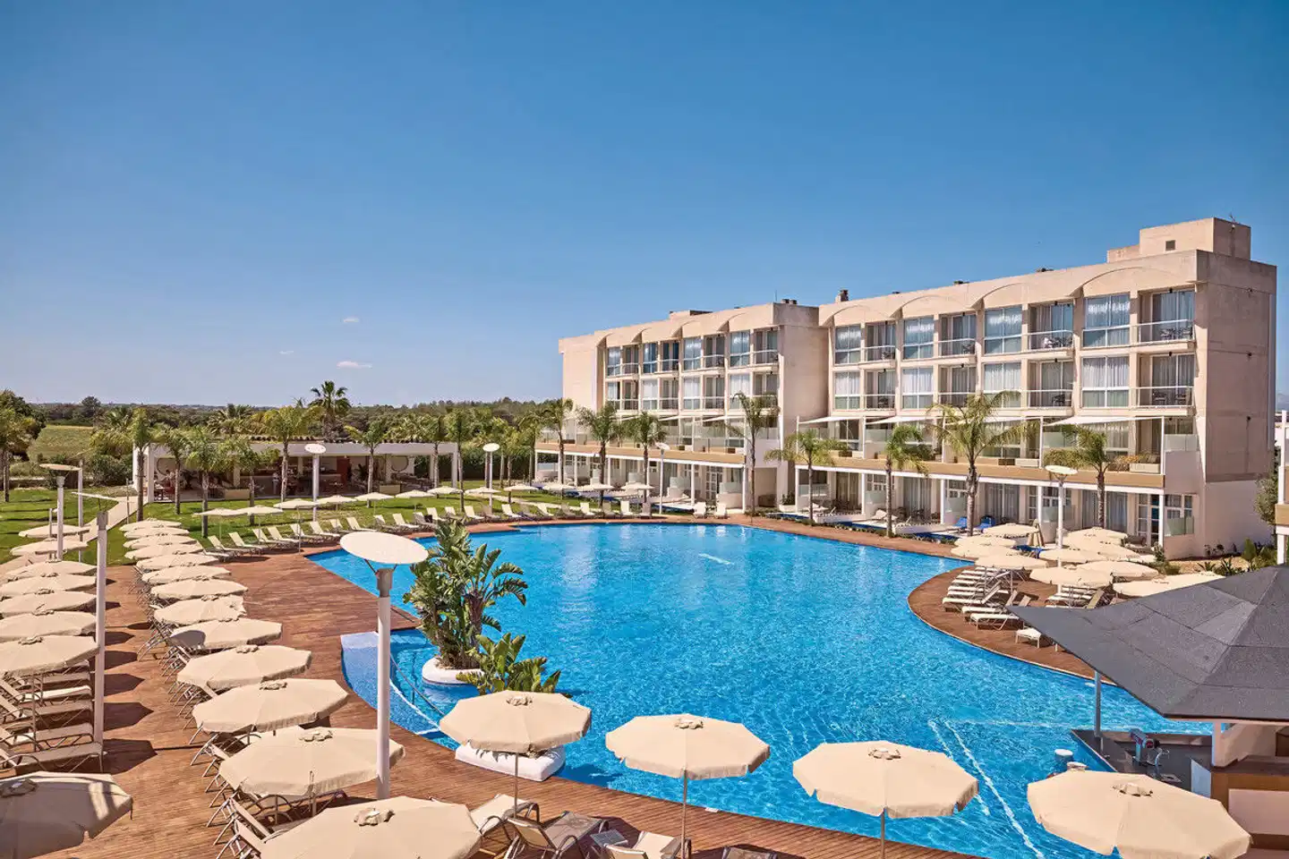 Zafiro Alzinar Mar Pool