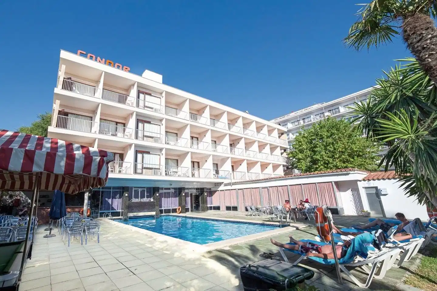 Nura Cóndor Aussenansicht