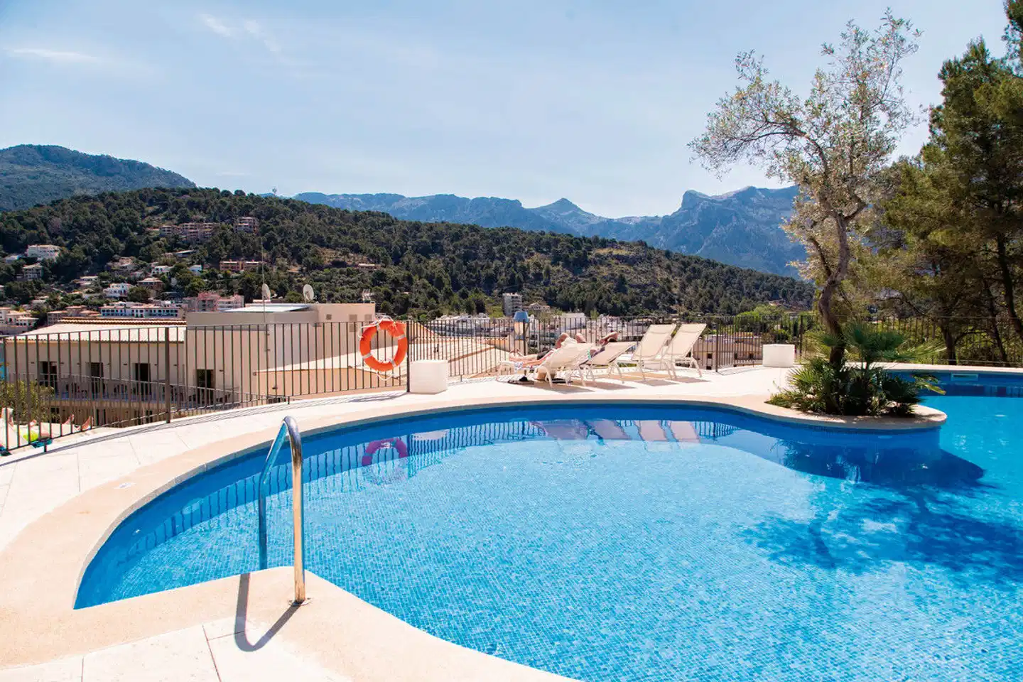 Pure Salt Port de Sóller Pool