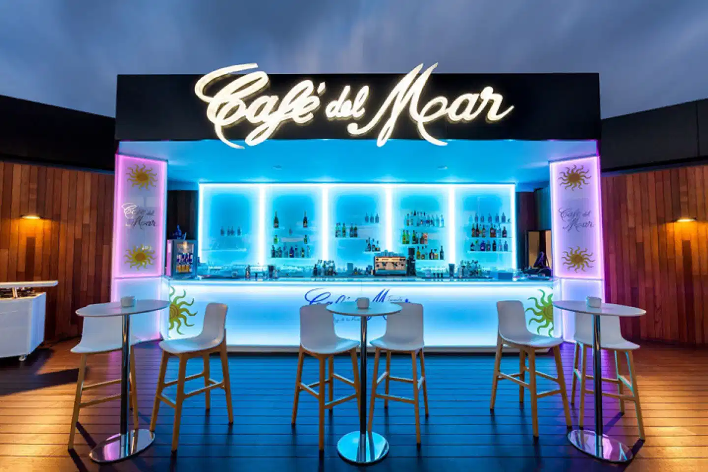 Tigotan Lovers & Friends - Adults Only Bar