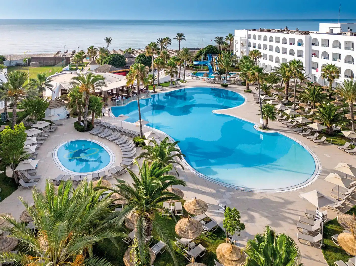 Nozha Beach & Spa Pool