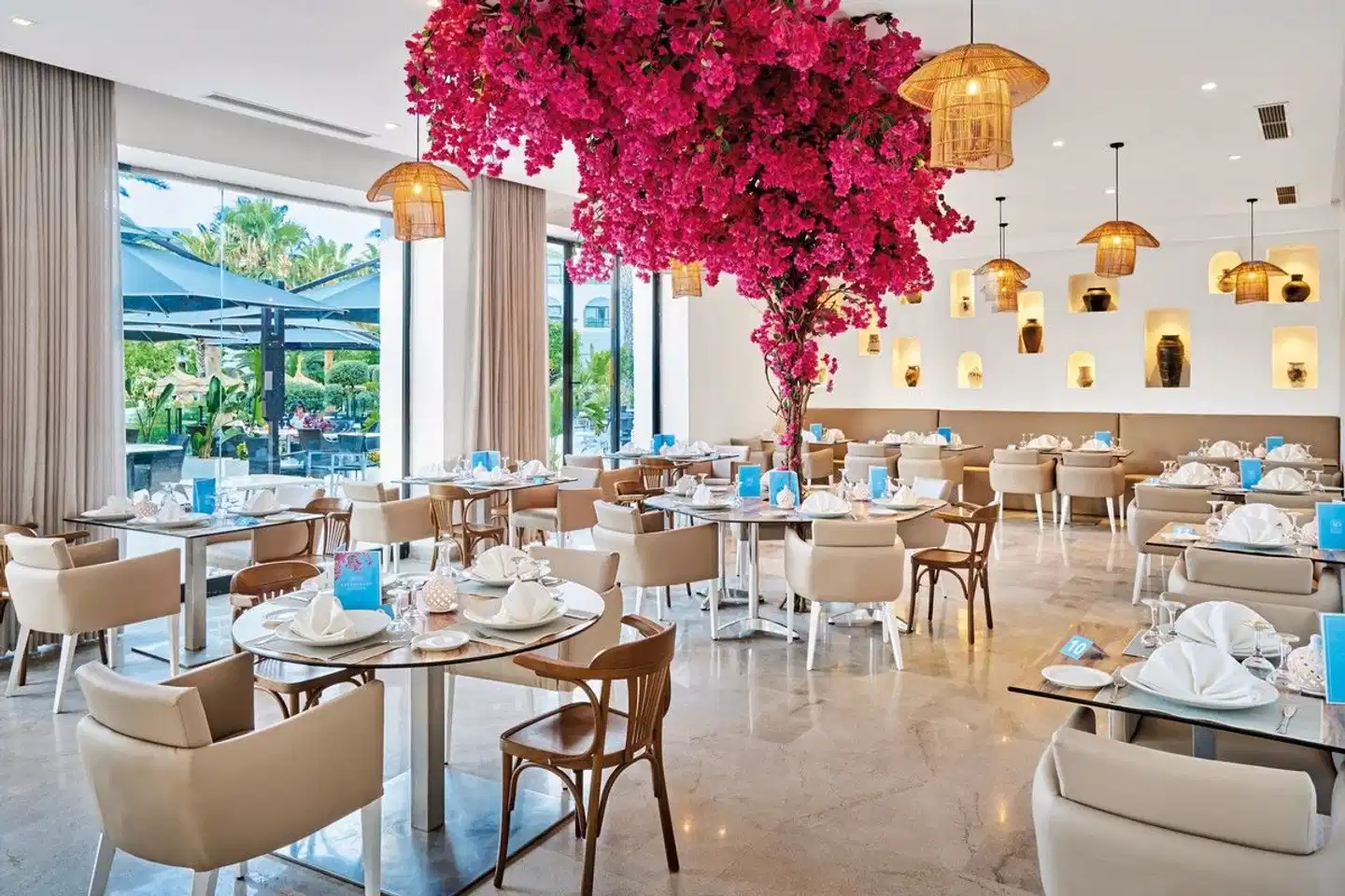 Nozha Beach & Spa Restaurant