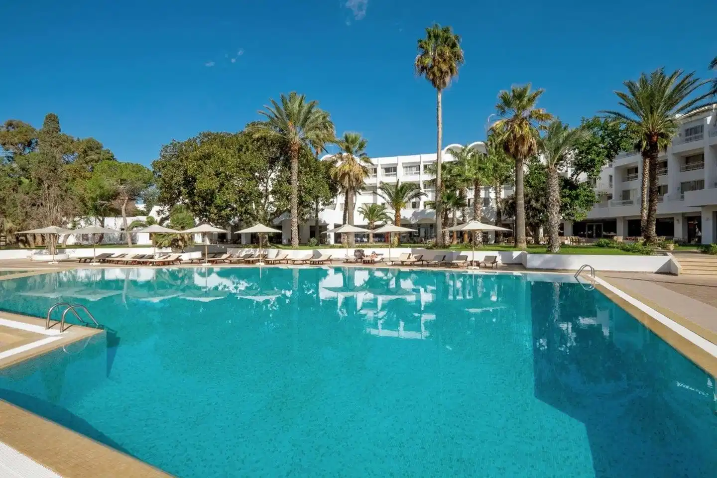 Bel Azur Thalasso & Bungalows Pool