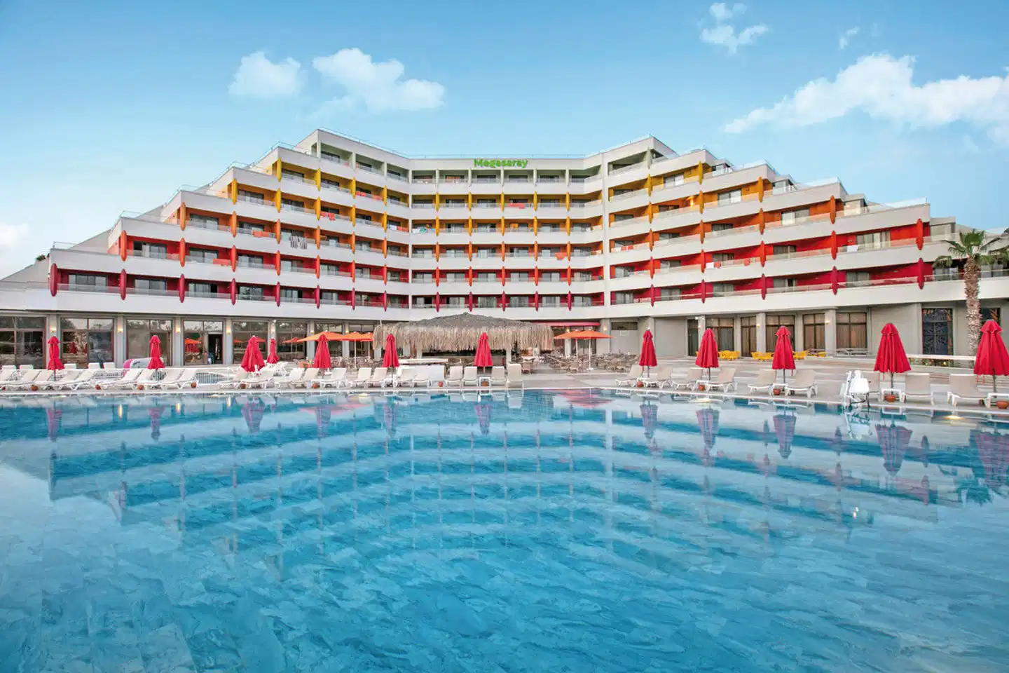 Megasaray Resort Side Pool