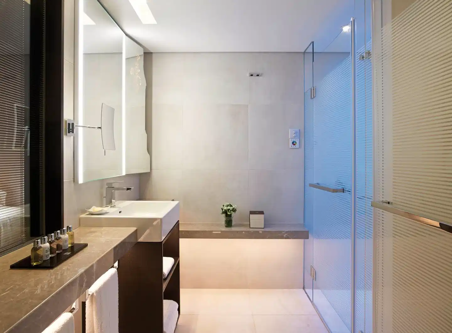 Four Seasons Badezimmer