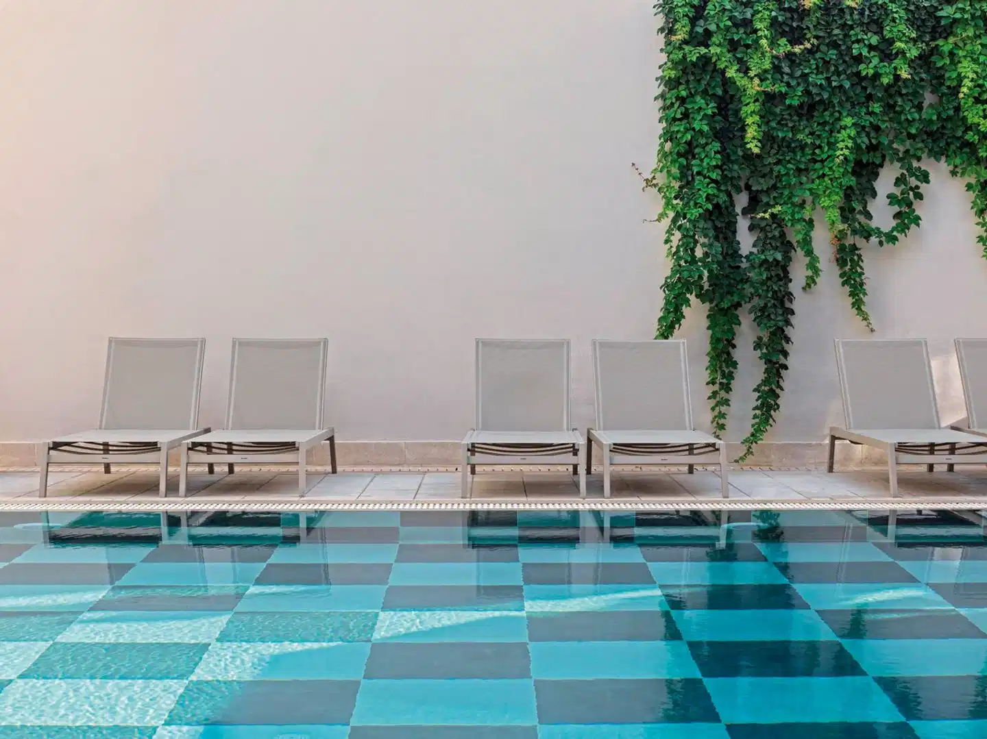 Esperia City Hotel Hallenbad