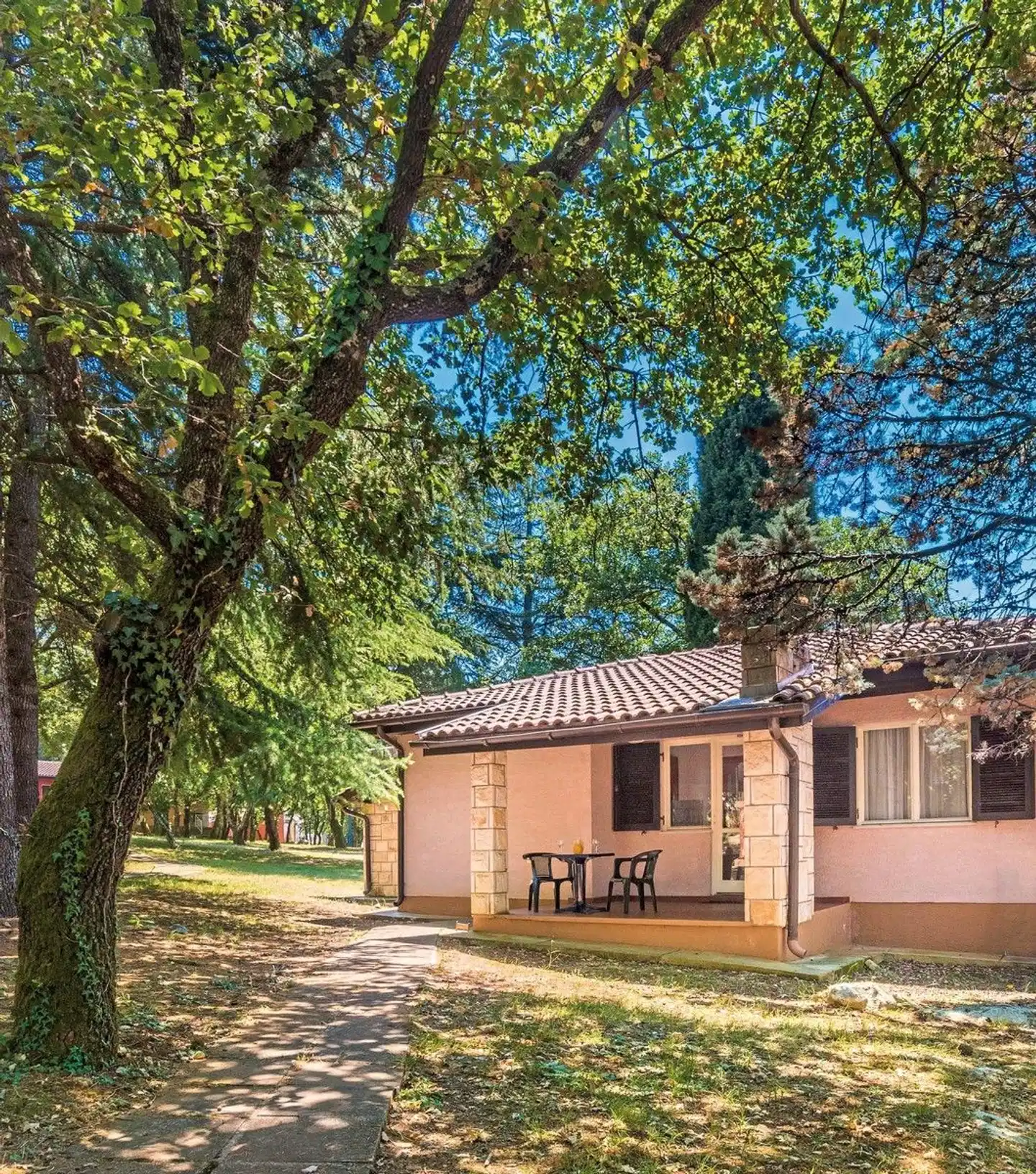 Apartments Polynesia Plava Laguna Aussenansicht