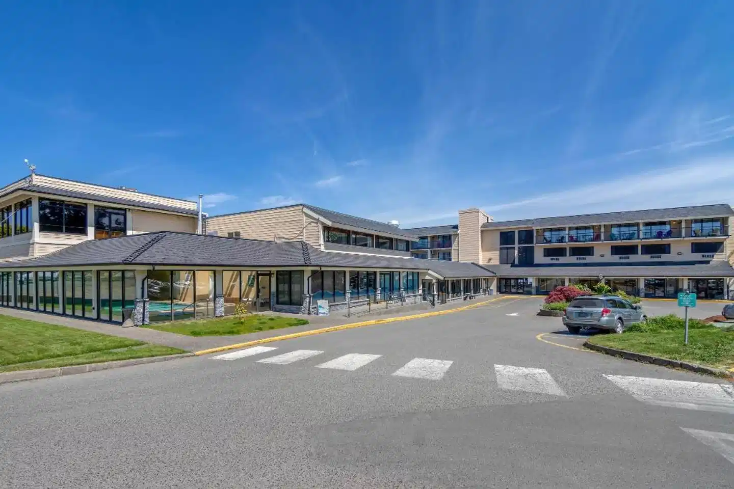 Bayside Oceanfront Resort Aussenansicht