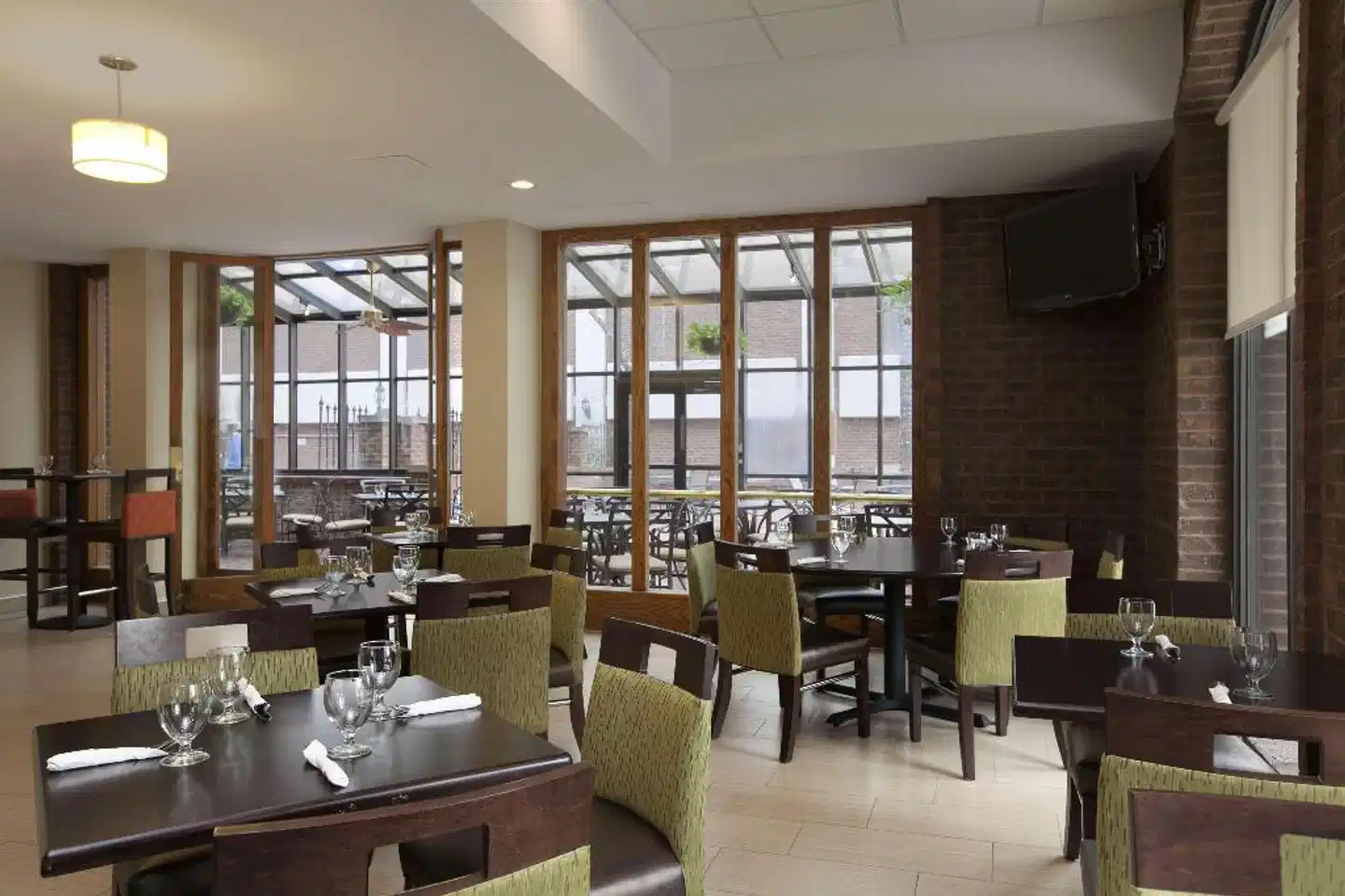 Days Inn by Wyndham Baltimore Inner Harbor Restaurant