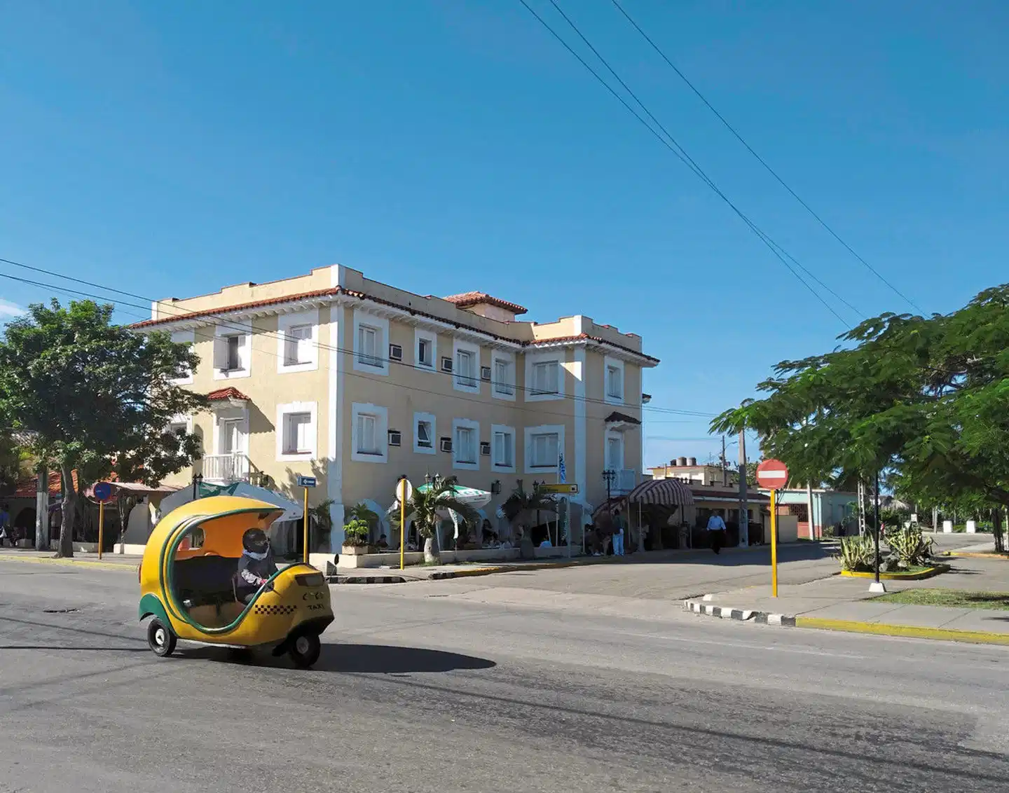 Dos Mares Aussenansicht