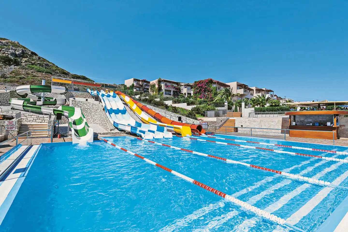 Grand Hotel Holiday Resort Pool