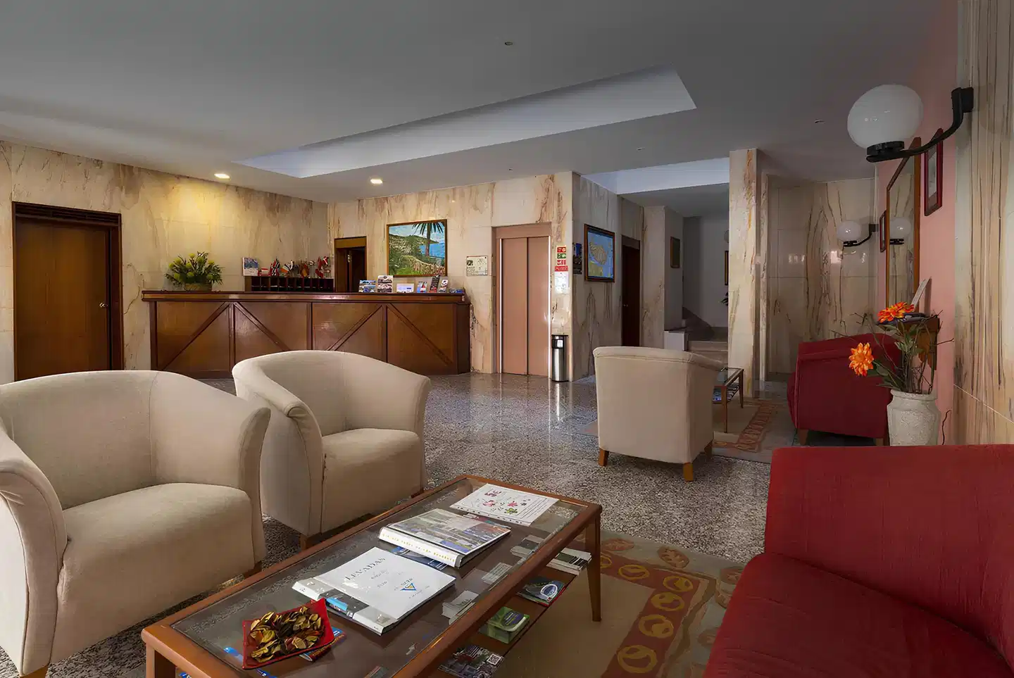 Aparthotel Imperatriz Lobby