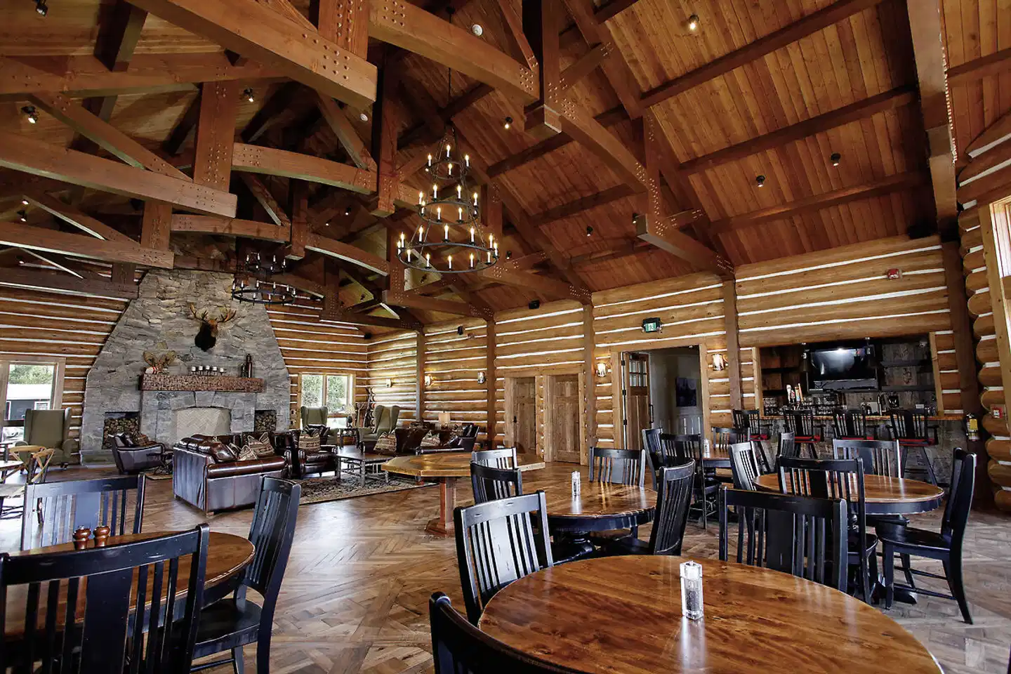 Killarney Mountain Lodge Lobby