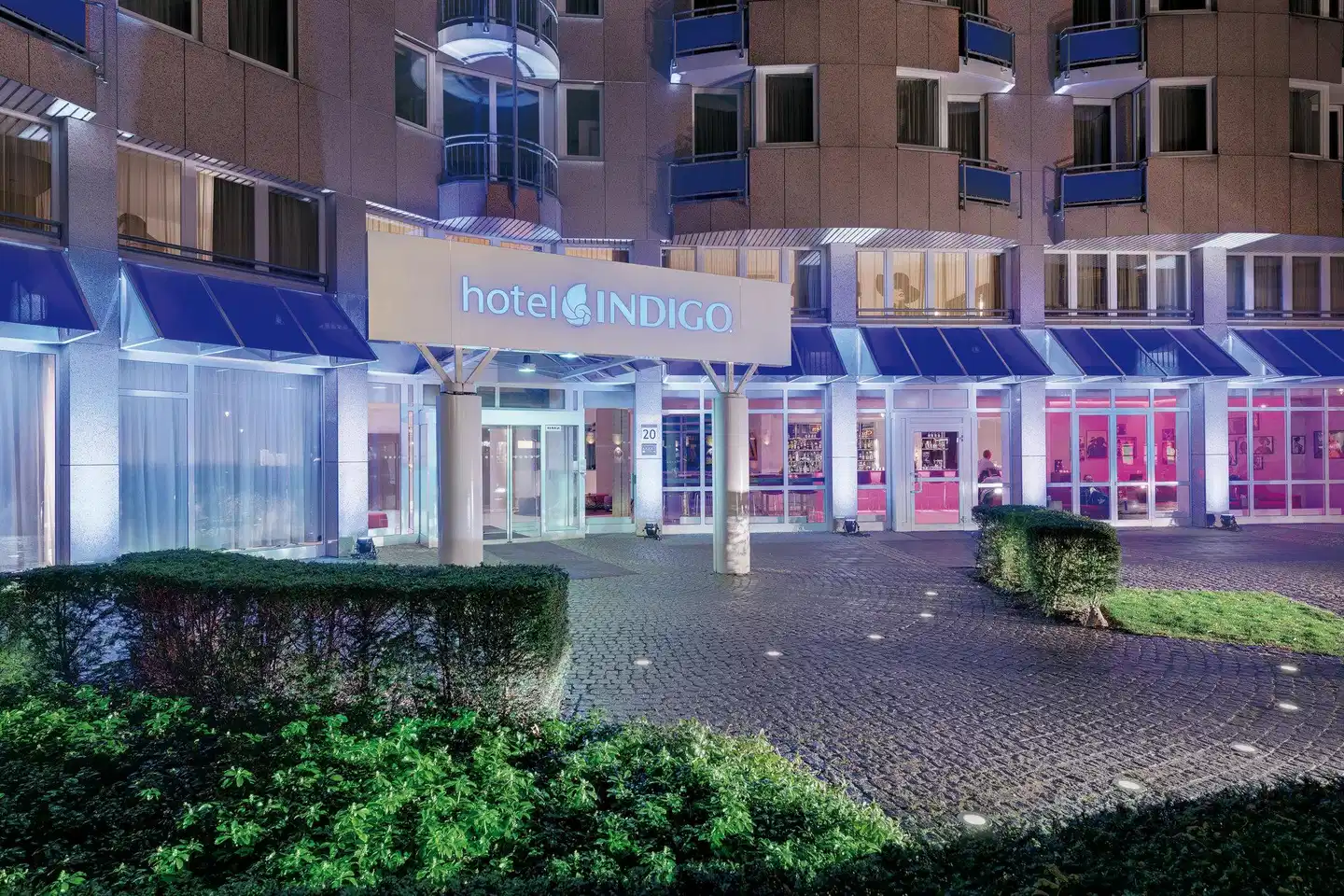 Hotel Indigo Düsseldorf - Victoriaplatz Aussenansicht
