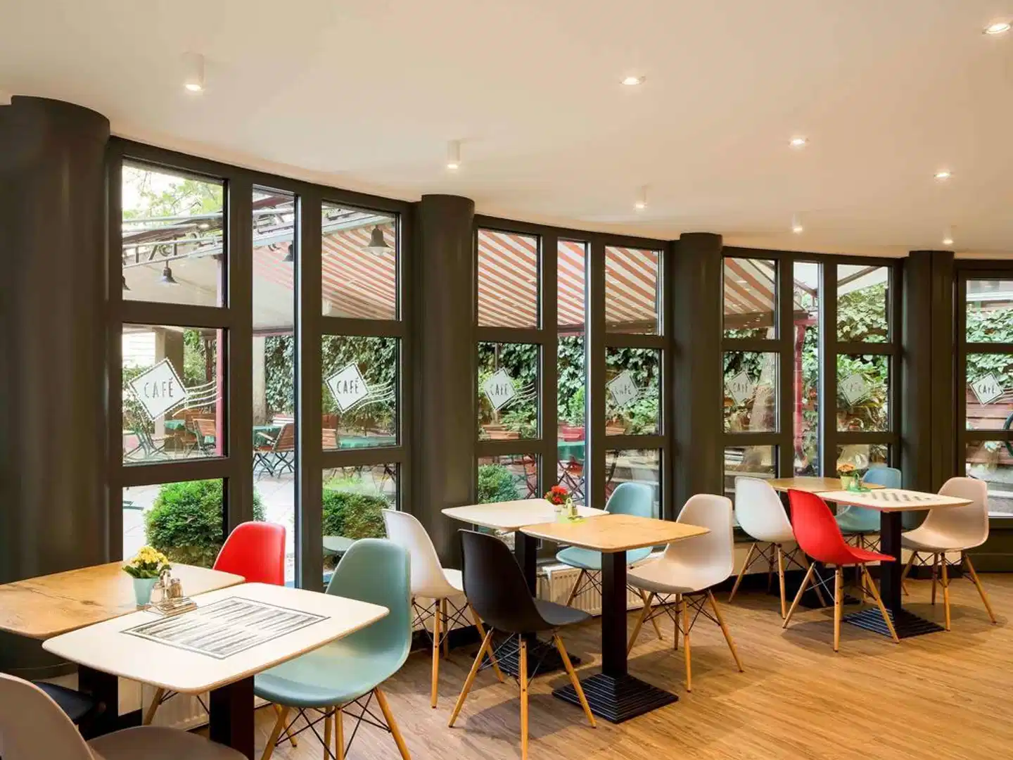 ibis Budapest Heroes Square Restaurant