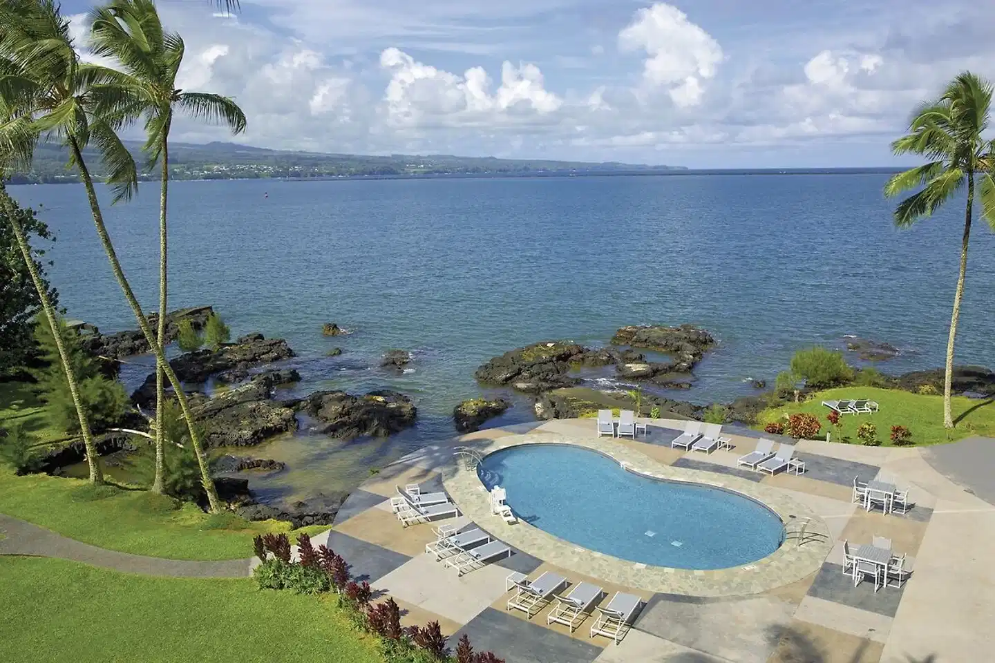 Grand Naniloa Hotel Hilo - a DoubleTree by Hilton Hotel Pool