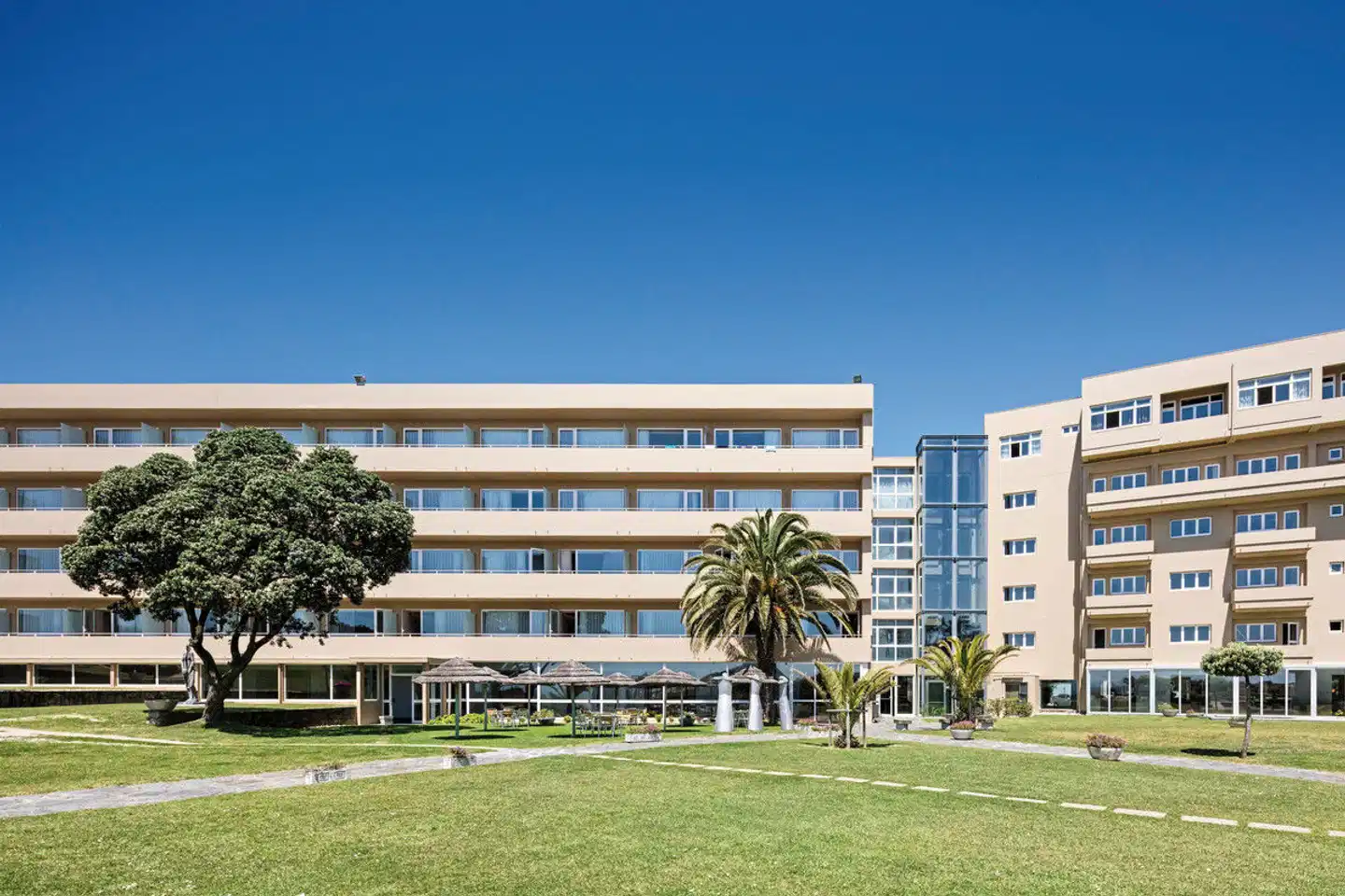 Axis Ofir Beach Resort Hotel Aussenansicht