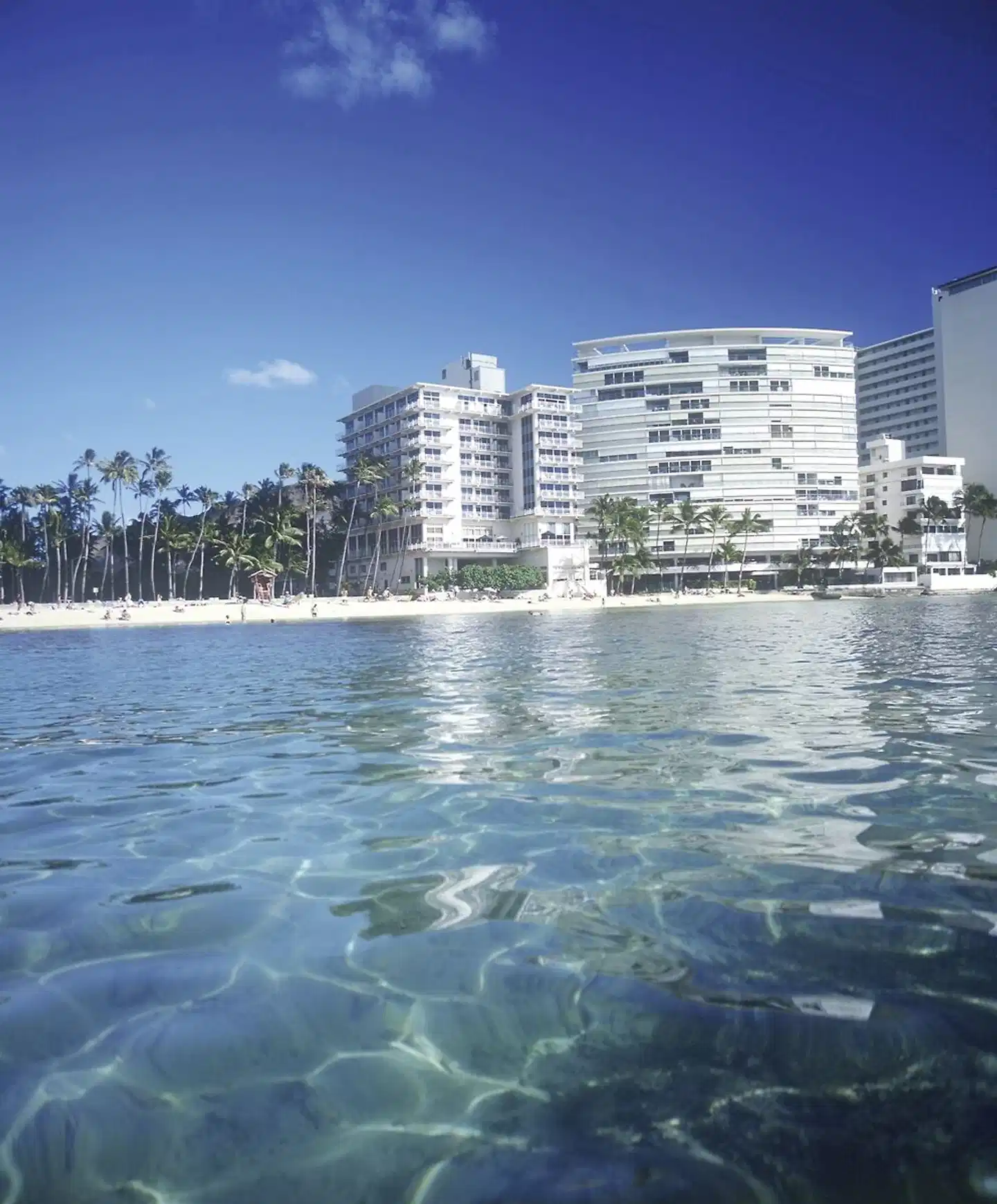 Kaimana Beach Hotel Aussenansicht