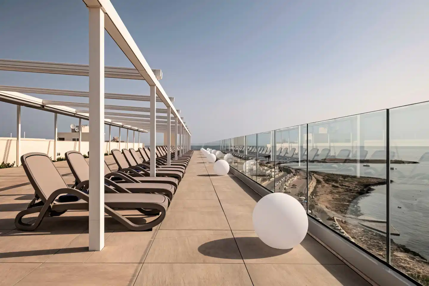 Qawra Palace Resort & Spa Terrasse