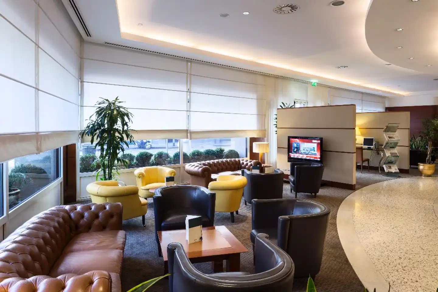 UNAHOTELS Cusani Milano Lobby