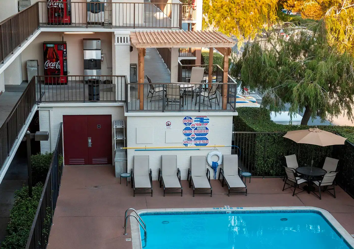 Red Roof Inn San Francisco Airport Pool