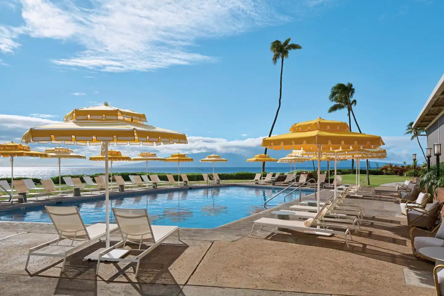 Royal Lahaina Resort & Bungalows Pool