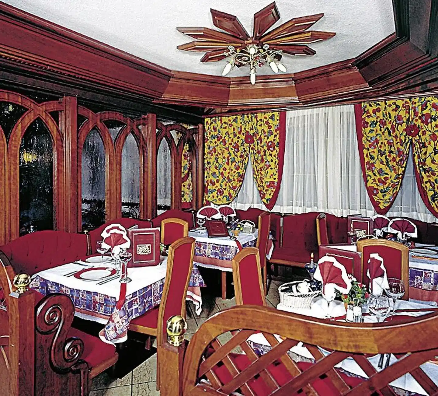 Park Hotel & Club Rubino Restaurant