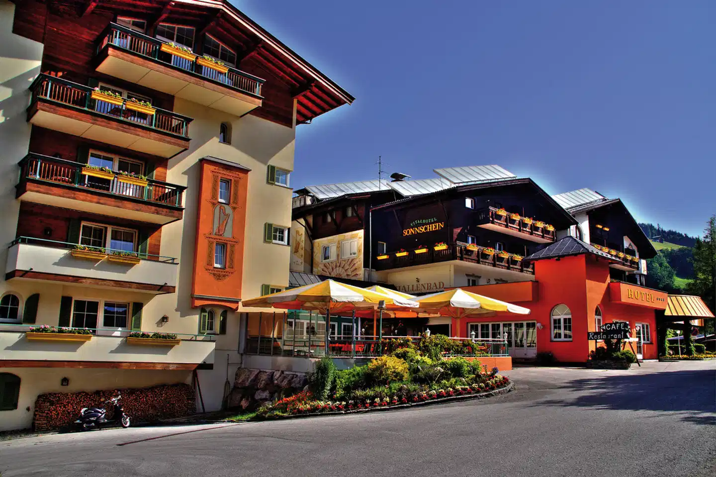 Hotel Sonnschein Aussenansicht