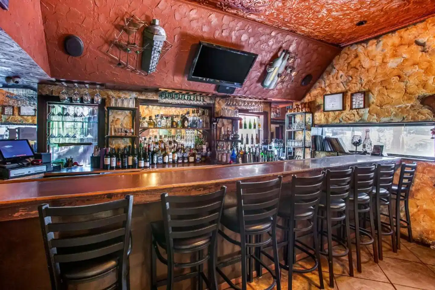 Aiden by Best Western @ Sedona Bar