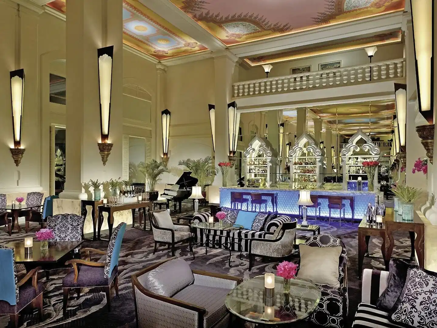 Anantara Siam Bangkok Hotel Bar