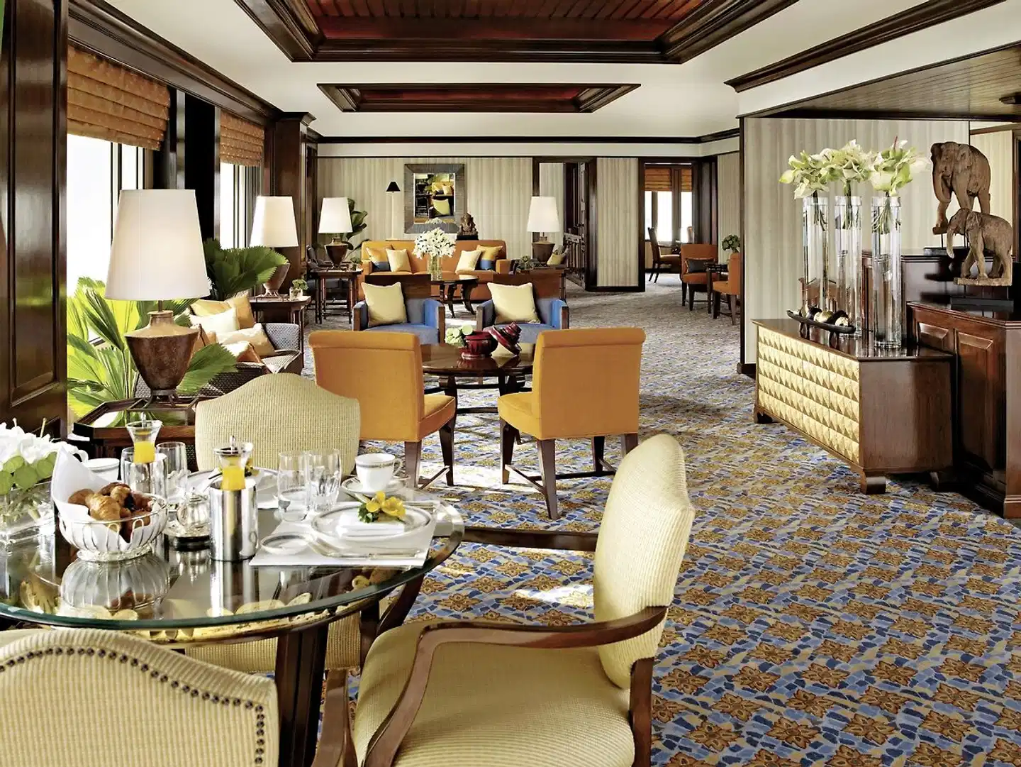 Anantara Siam Bangkok Hotel Restaurant