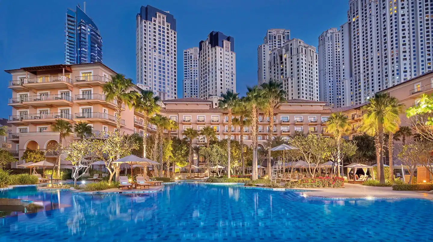 The Ritz-Carlton, Dubai Aussenansicht