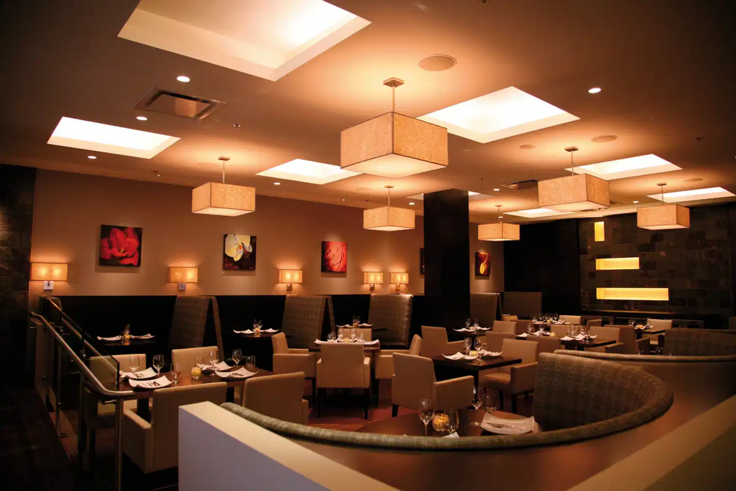 Century Plaza Hotel & Spa Restaurant