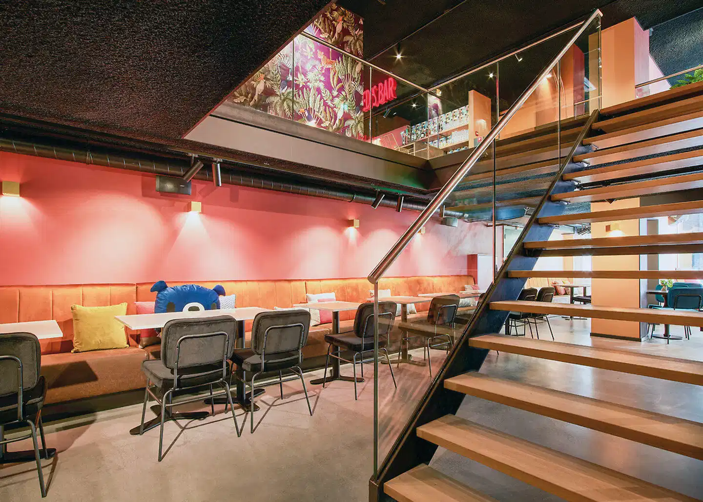 The ED Hotel Amsterdam Bar