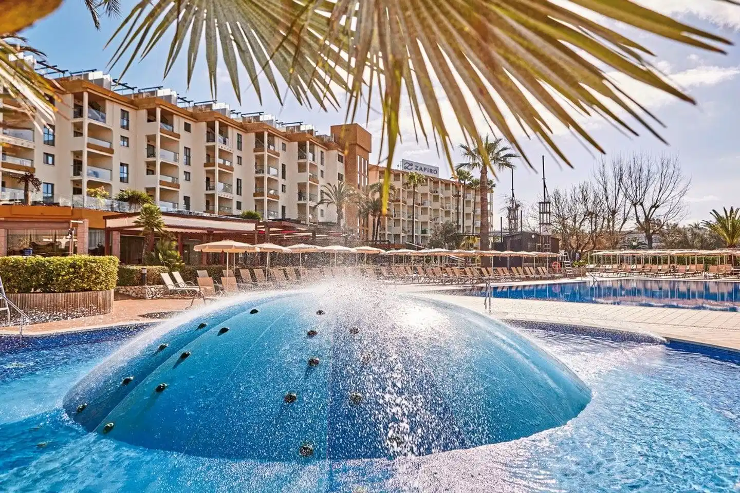 Zafiro Tropic Hallenbad