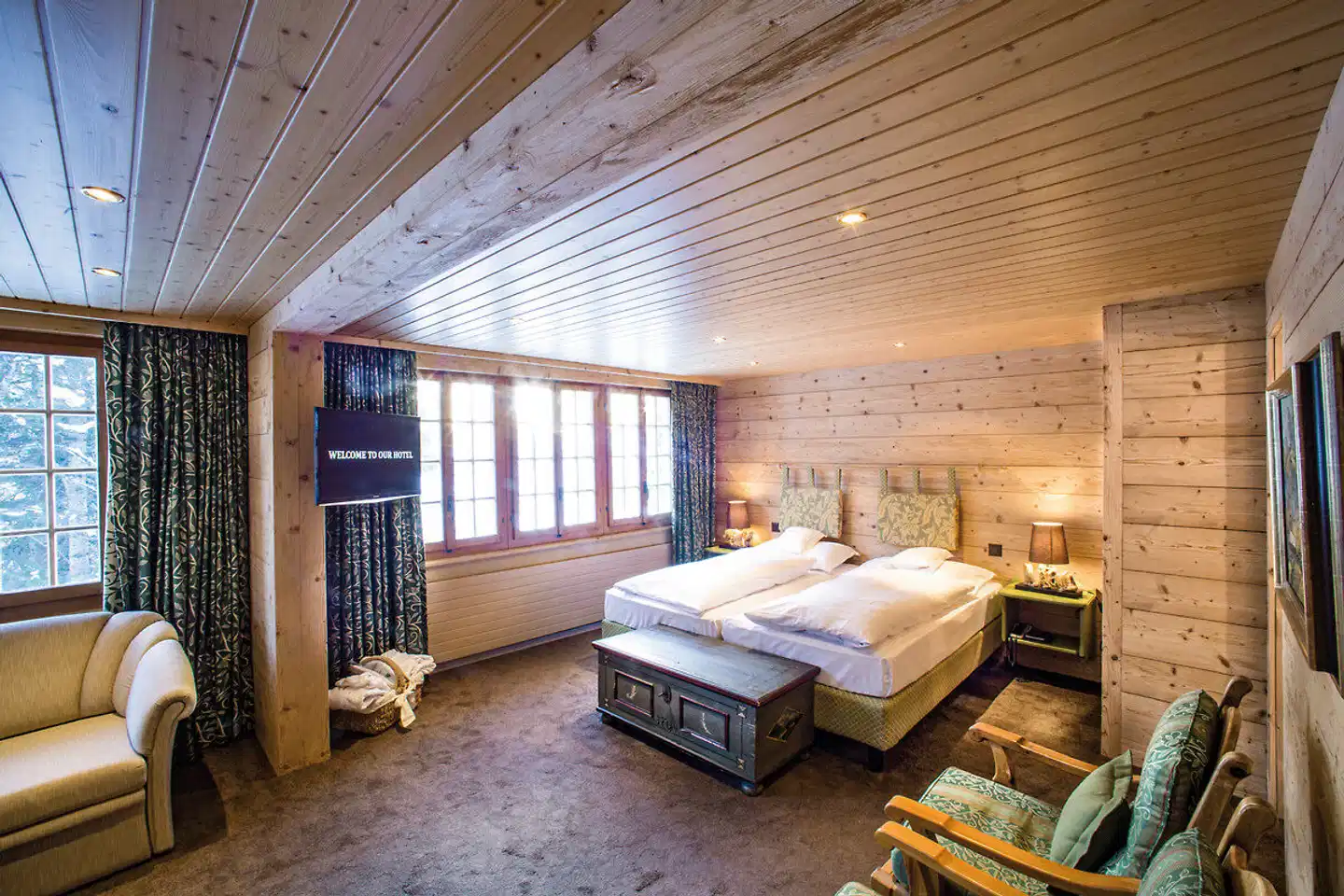 Relais & Châteaux Waldhotel Doldenhorn Wohnbeispiel