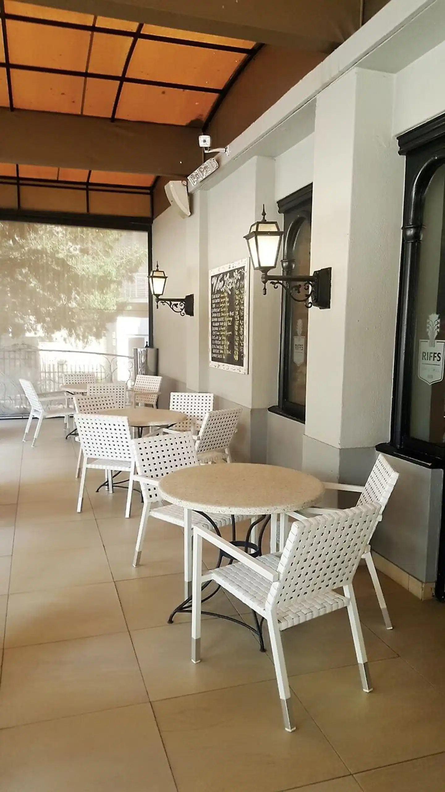 Garden Court Sandton City Terrasse