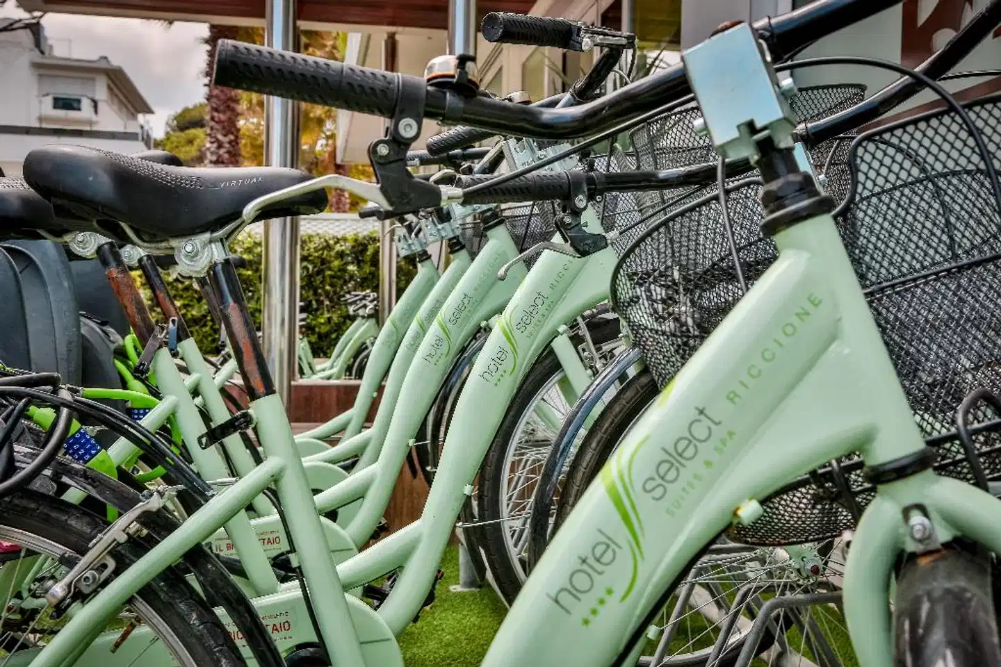 Select Suites & Spa Sport und Entertainment