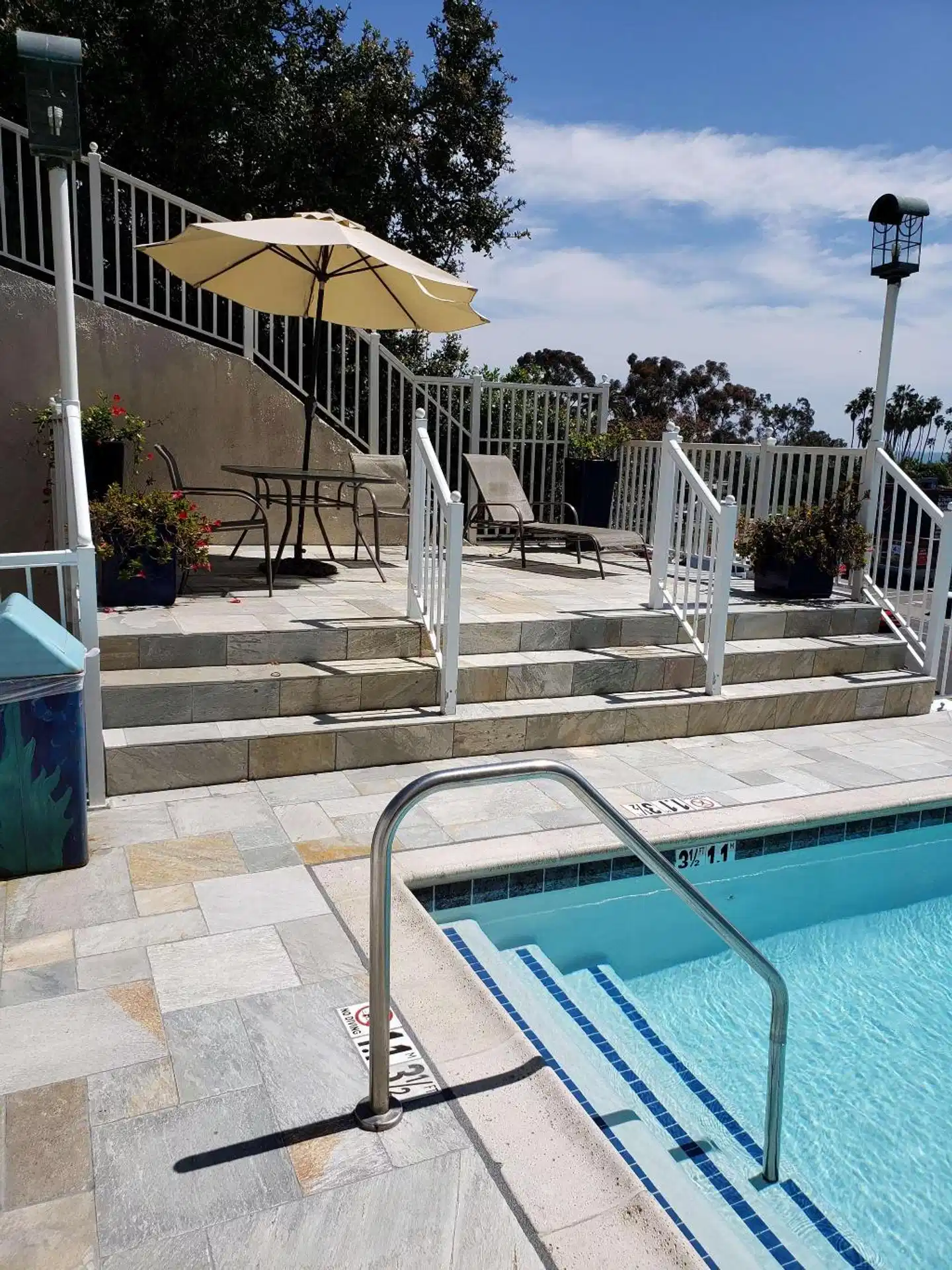 Best Western Plus Marina Shores Hotel - Dana Point Pool