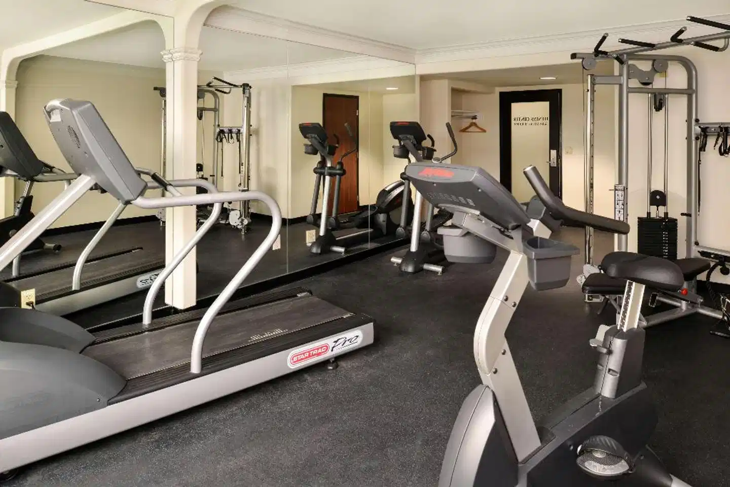 Best Western Plus Suites Hotel - Los Angeles LAX Airport Sport und Entertainment