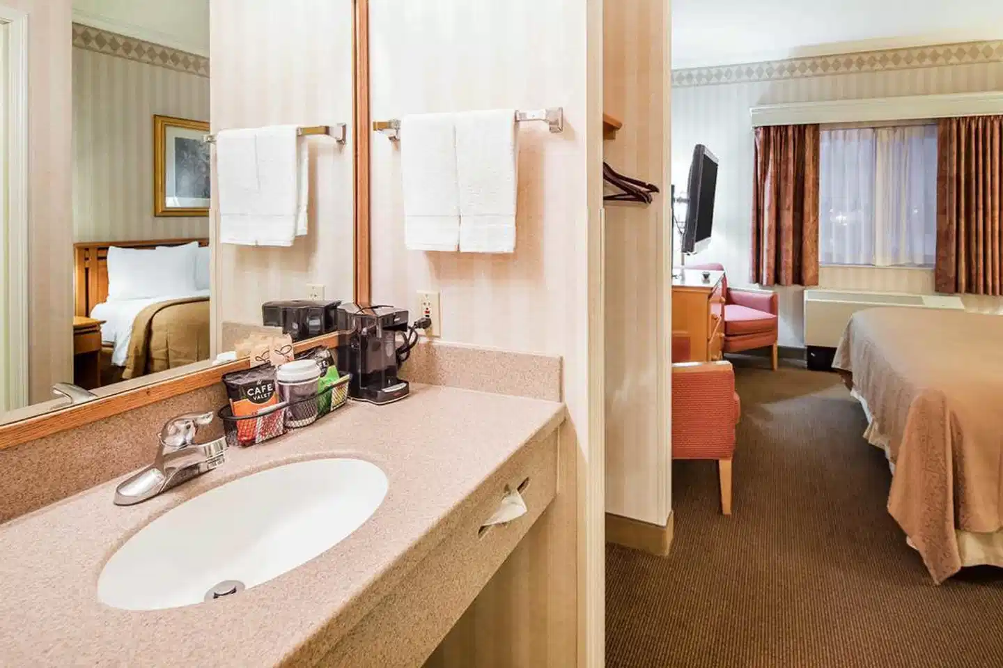 Four Points by Sheraton Anchorage Downtown Badezimmer