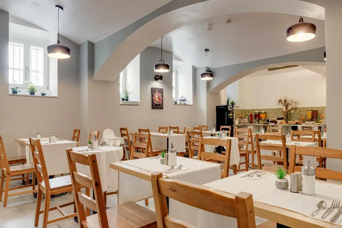 Royal Court Hotel Restaurant