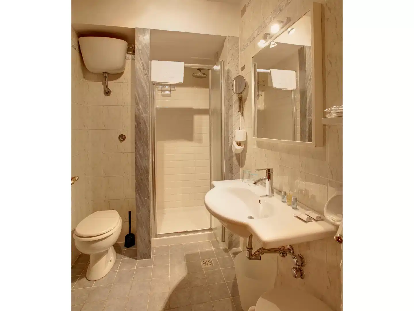 Collodi Firenze Badezimmer