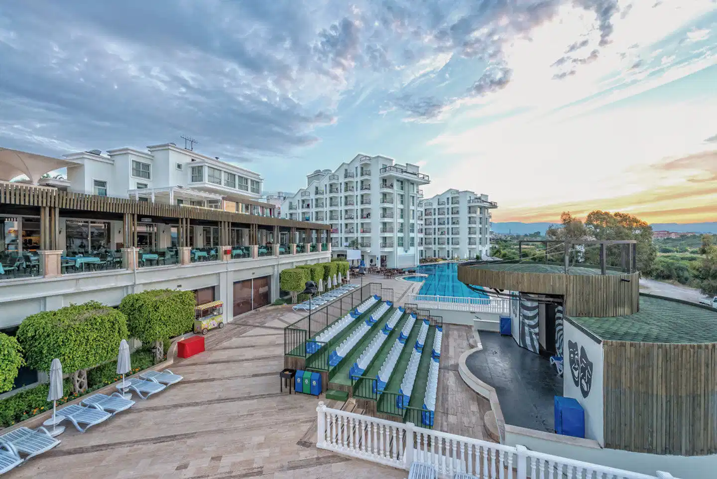 Royal Atlantis Spa & Resort Aussenansicht